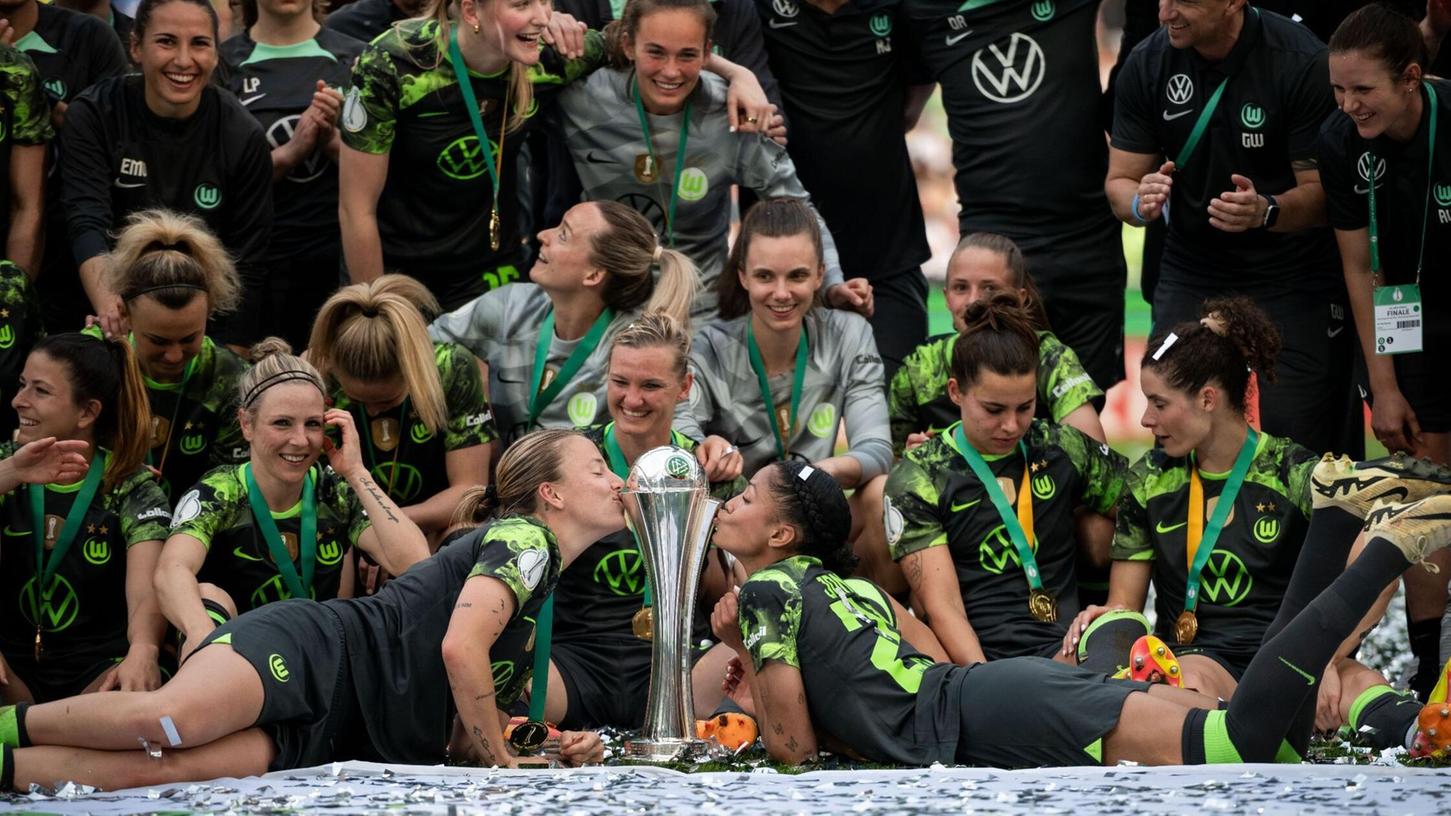 Sieggarantie im Pokal: Mit dem 50. Sieg in Folge feiert der VfL Wolfsburg seinen 11. Pokalsieg.