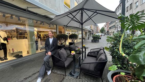 Champagner-Bars und Blumenkübel: Stadt Nürnberg will Händlern mehr Spielraum gewähren