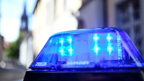 22-Jähriger in Oberfranken bewusstlos geprügelt - Polizei sucht Zeugen nach Schlägerei