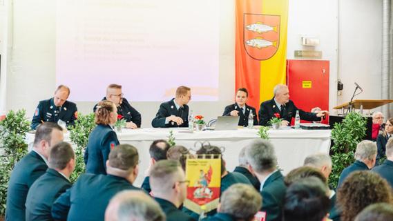 Feuerwehr Forchheim feiert sich - 4585 Stunden ehrenamtliche Arbeit und 270 Einsätze
