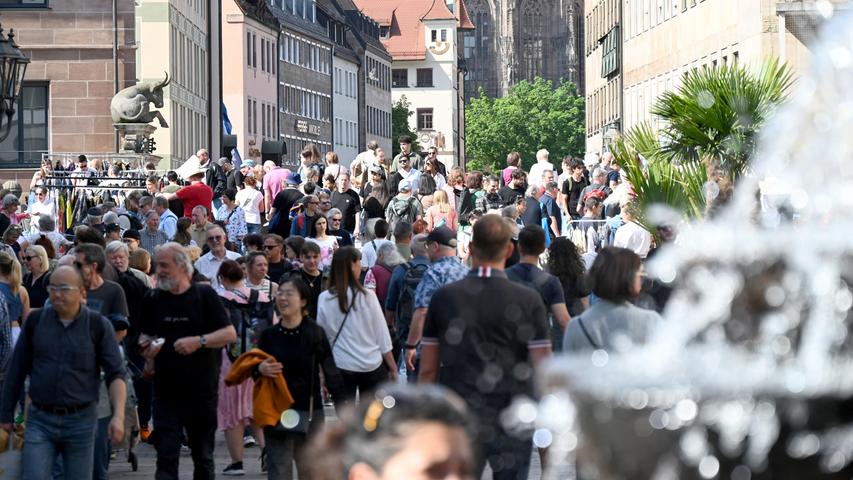Am Freitag um 16 Uhr hat der Trempelmarkt 2024 in Nürnberg eröffnet.