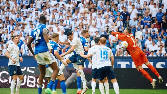 Rostock verliert auf Schalke: Abstieg am Sonntag möglich