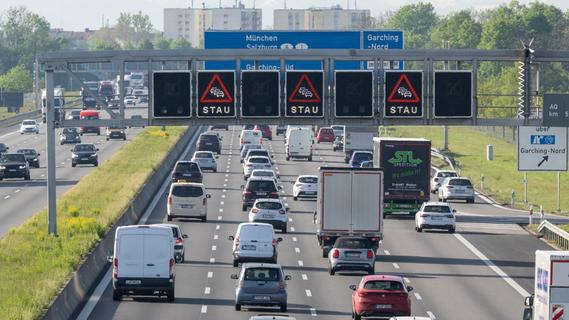 Stau-Chaos zu Pfingsten: Auf diesen Autobahnen in Bayern wird es voll