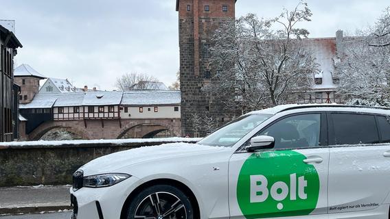 Taxi-Konkurrenten: Stadt Nürnberg strebt Festlegung eines Mindestfahrpreises an