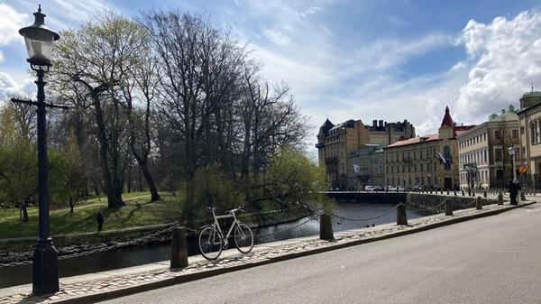 Wer Schwedens Westküste besuchen möchte, der nimmt von Deutschland aus am besten einen Direktflug von München oder Frankfurt nach Göteborg. Denn die zweitgrößte Stadt Schwedens liegt nicht nur direkt am Meer, sie hat auch kulinarisch einiges zu bieten.