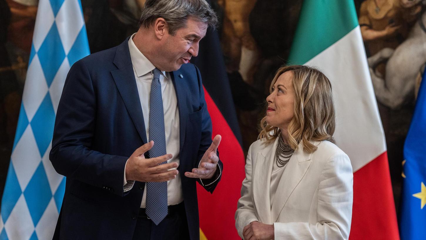 Sie sind neuerdings ziemlich gute Freunde: Bayerns CSU-Ministerpräsident Markus Söder und Italiens Regierungschefin Giorgia Meloni, deren Partei als postfaschistisch gilt.