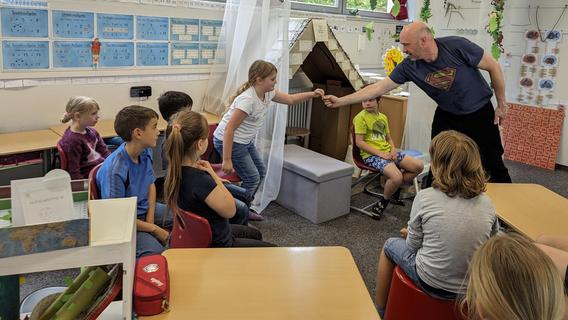 In der Grundschule Offenhausen hat Gewalt keine Chance: Mit Theater & Co. zu starken Kindern