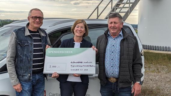 15.000 Euro mehr für Berching: Bürgerwind Ernersdorf-Berching gibt freiwillig Geld an die Kommune
