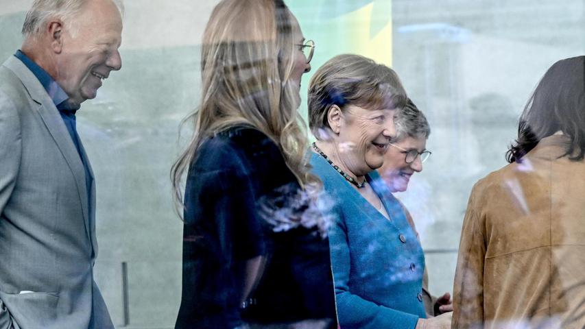 Sie besucht lieber die Grünen als ihre eigene Partei: Angela Merkels tiefer Bruch mit der CDU