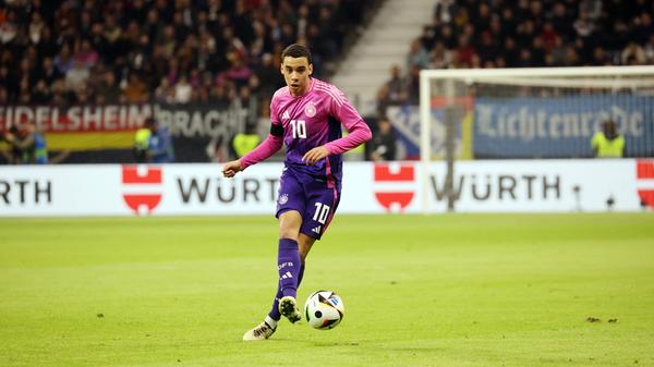 Der Youngster des FC Bayern hätte auch für England auflaufen können, hat sich aber schon im Jahr 2021 für die deutsche Nationalmannschaft entschieden. Der kreative Techniker kommt bislang auf 27 Länderspiele.