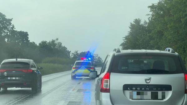 Um die Feuerwehr Nürnberg zu unterstützen, wurden Hilfe aus Fürth und dem Landkreis Nürnberger Land angefordert.