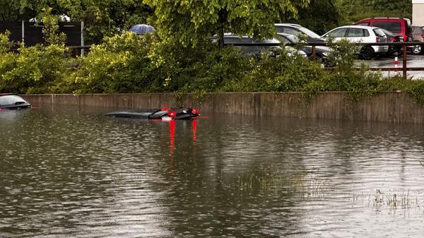 Zwischen Mögeldorf und Tiergarten fuhren keine Trambahnen mehr.