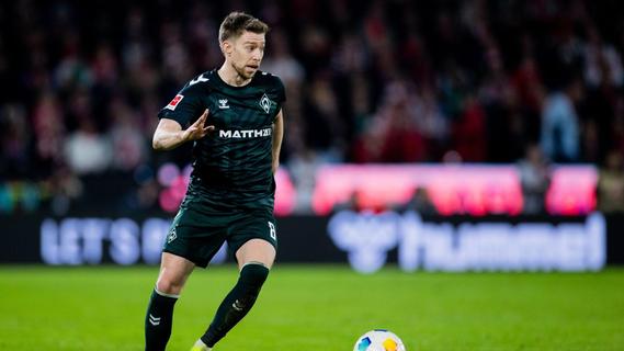 Werder Bremen verlängert Vertrag mit Mitchell Weiser