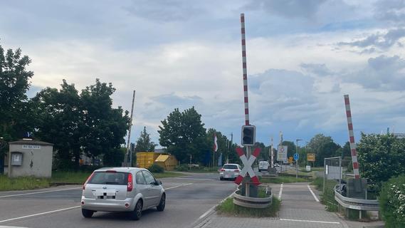 Verkehrschaos in Gunzenhausen: Jetzt wird auch noch der wichtigste Bahnübergang gesperrt