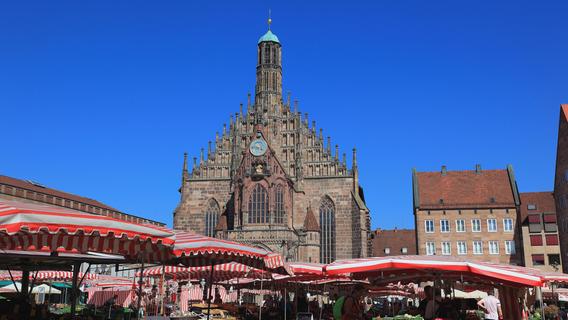 Debatte um den Nürnberger Hauptmarkt: Müssen die Markthändler umziehen?