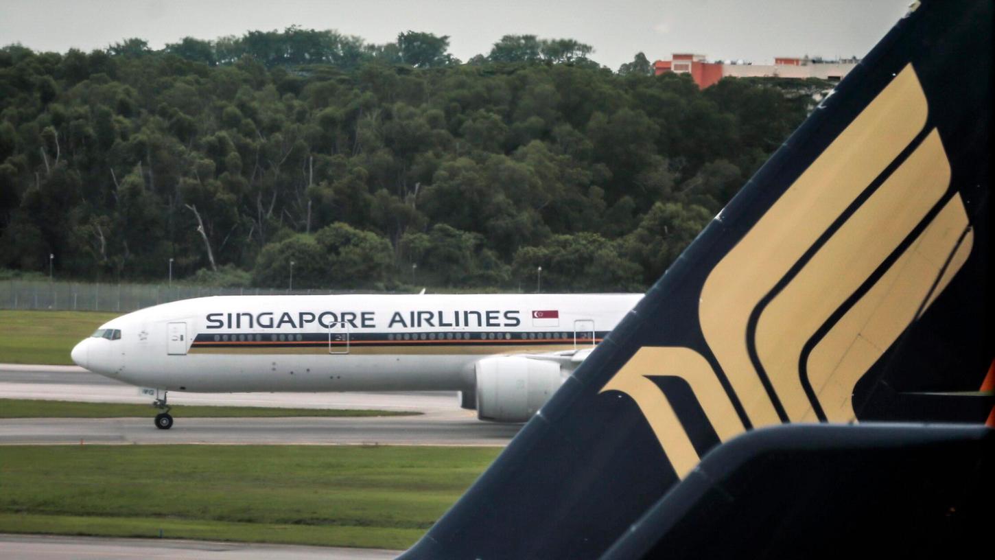 Auf einem Flug von Singapore Airlines kam es zu schweren Turbulenzen.
