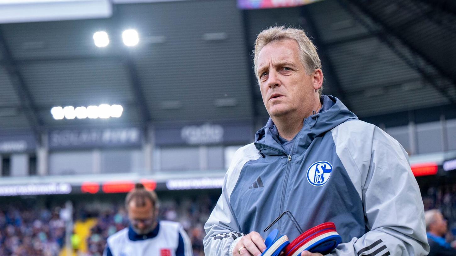 In Zukunft wird Mike Büskens nicht mehr für den FC Schalke 04 tätig sein.