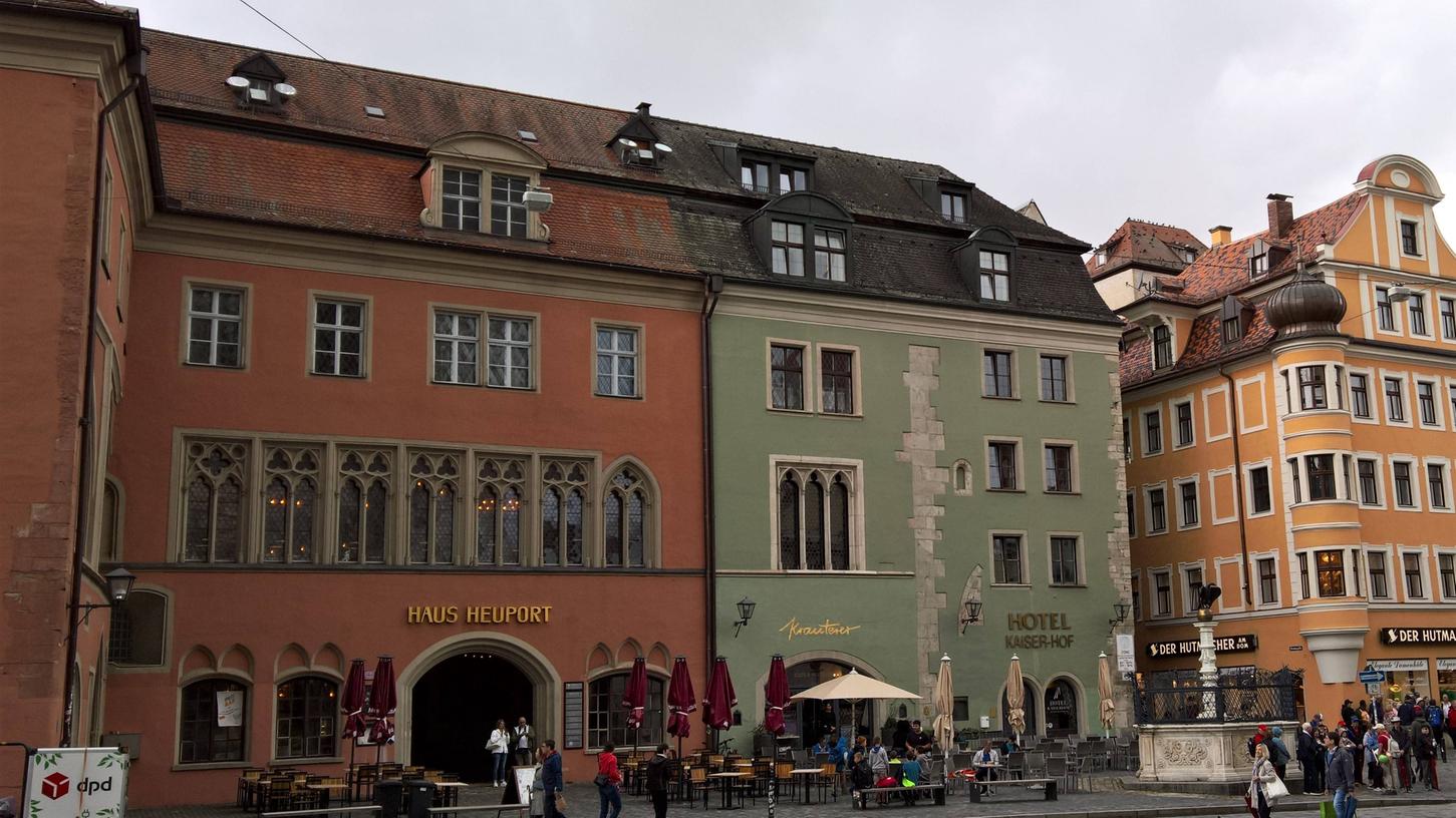 Der Vorfall ereignete sich im Bereich des Regensburger Domplatzes. 