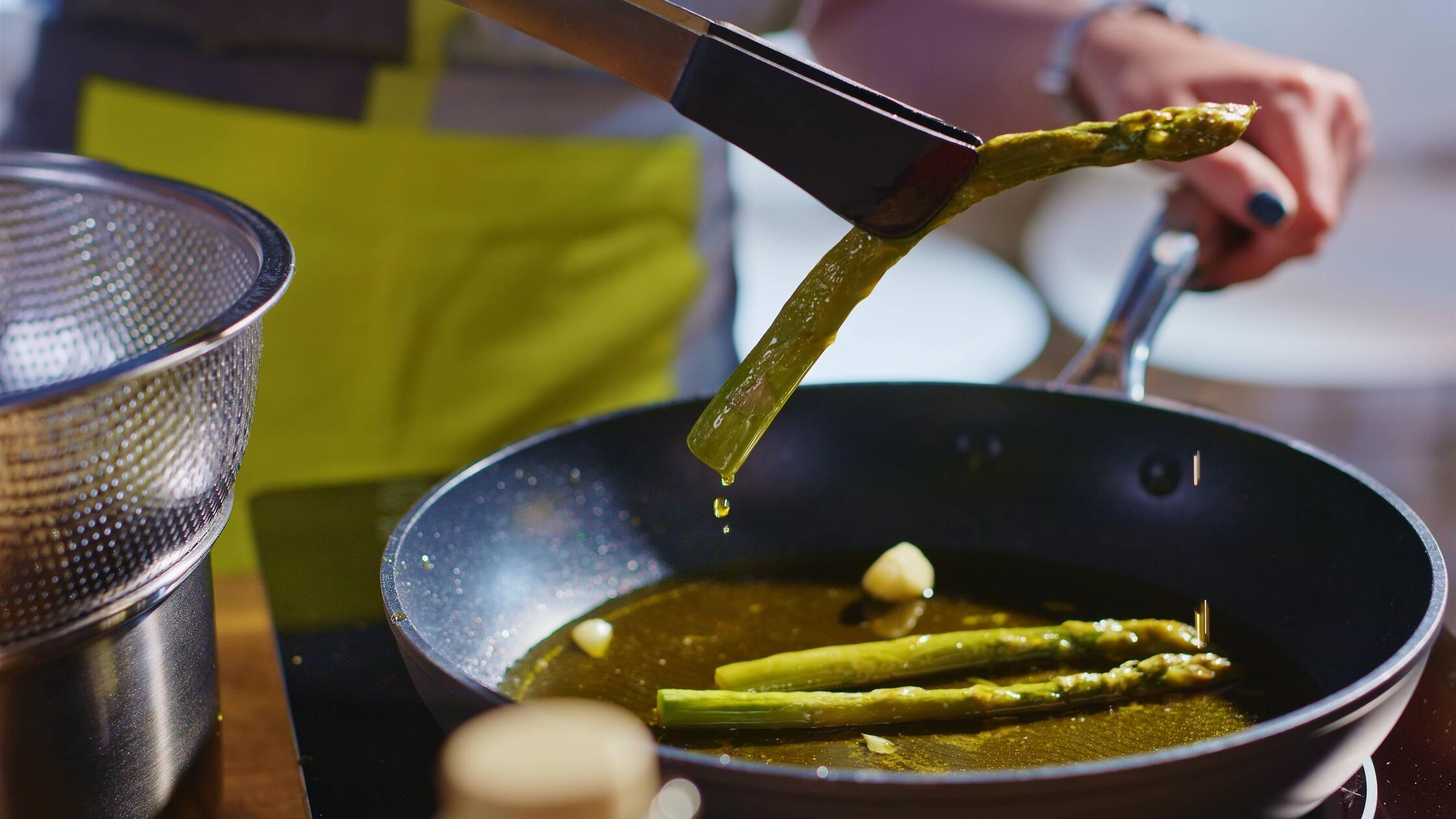 Spargel braten: Schnell, einfach und lecker