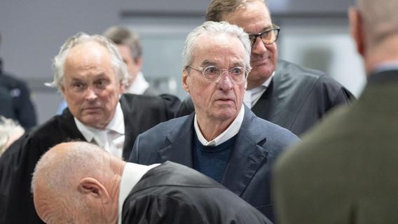 „Reichsbürger“-Prozess: Reuß-Anwalt weist Vorwürfe zurück
