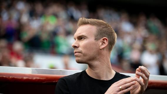 Wolfsburg-Trainer Stroot wird VfL 2025 verlassen