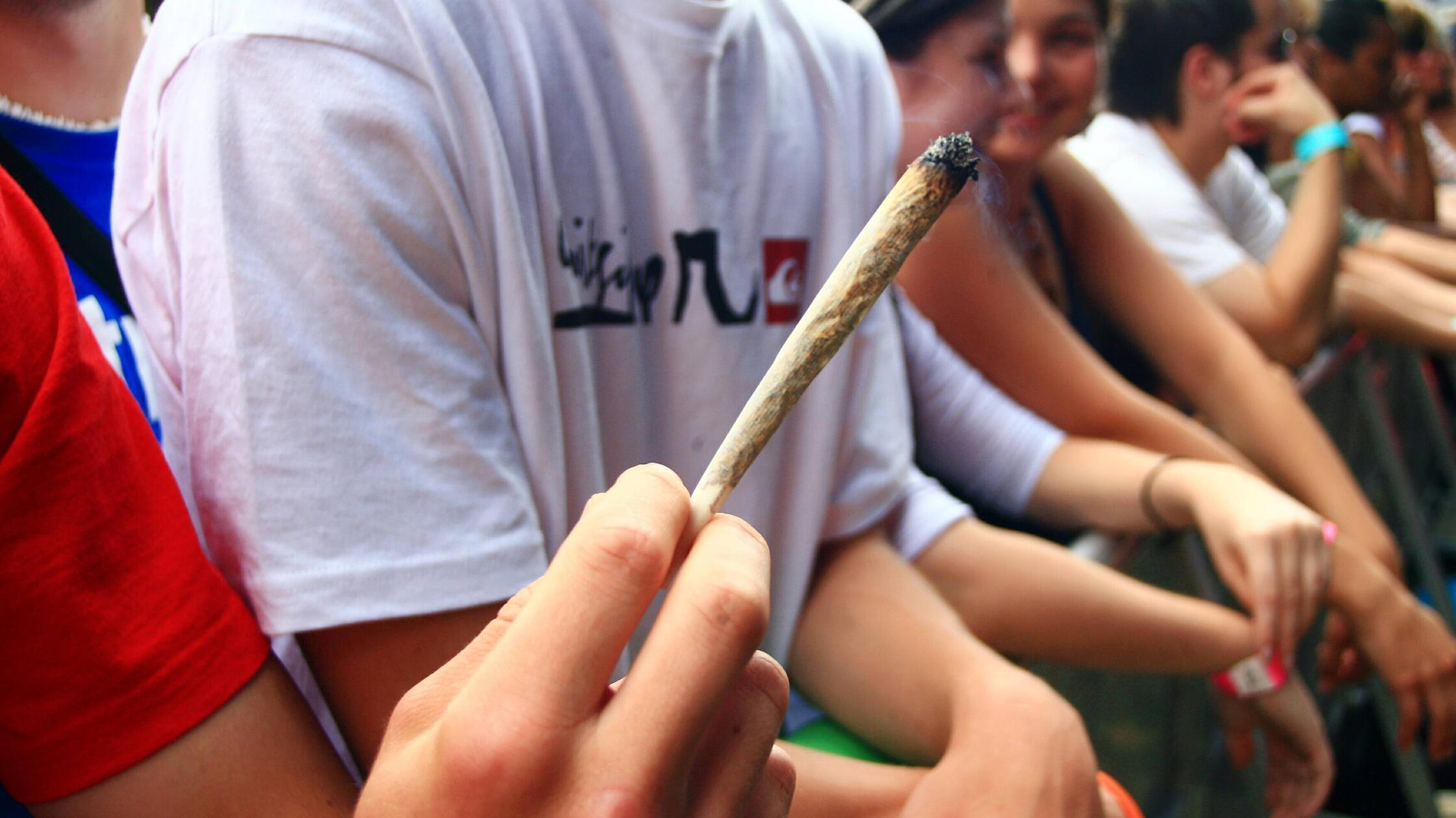 Rocken und rauchen: Darf man bei Rock im Park kiffen?