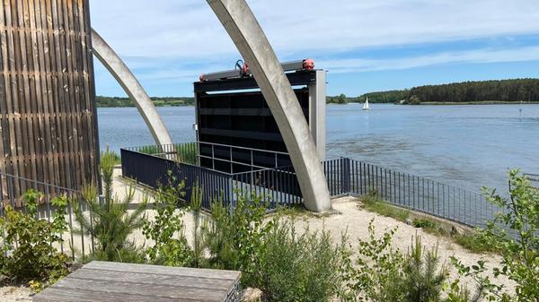 EdInputPiccd255127-dac5-448e-948e-14e45f9db55b