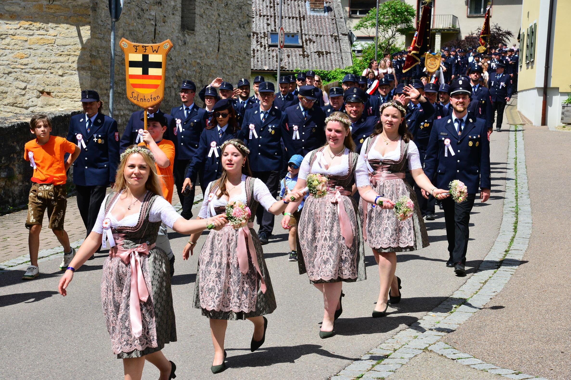 Der kilometerlange Festzug war einer der Höhepunkte des Jubiläumsfestes.