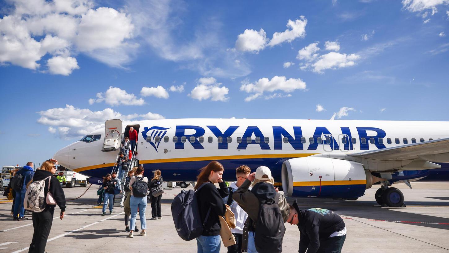 Billigflüge: Wie kommen die Dumping-Preise zustande und wie lange geht ...