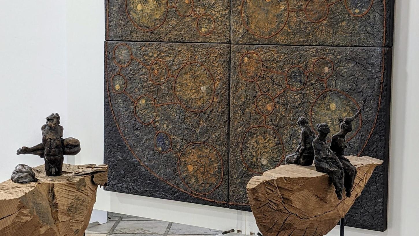 Mit ihren Ockerfeldern wurde Renate Rued für die Weißenburger Kunstpreis-Ausstellung ausgewählt. Mit ihren Ockerfeldern wurde Renate Rued für die Weißenburger Kunstpreis-Ausstellung ausgewählt.