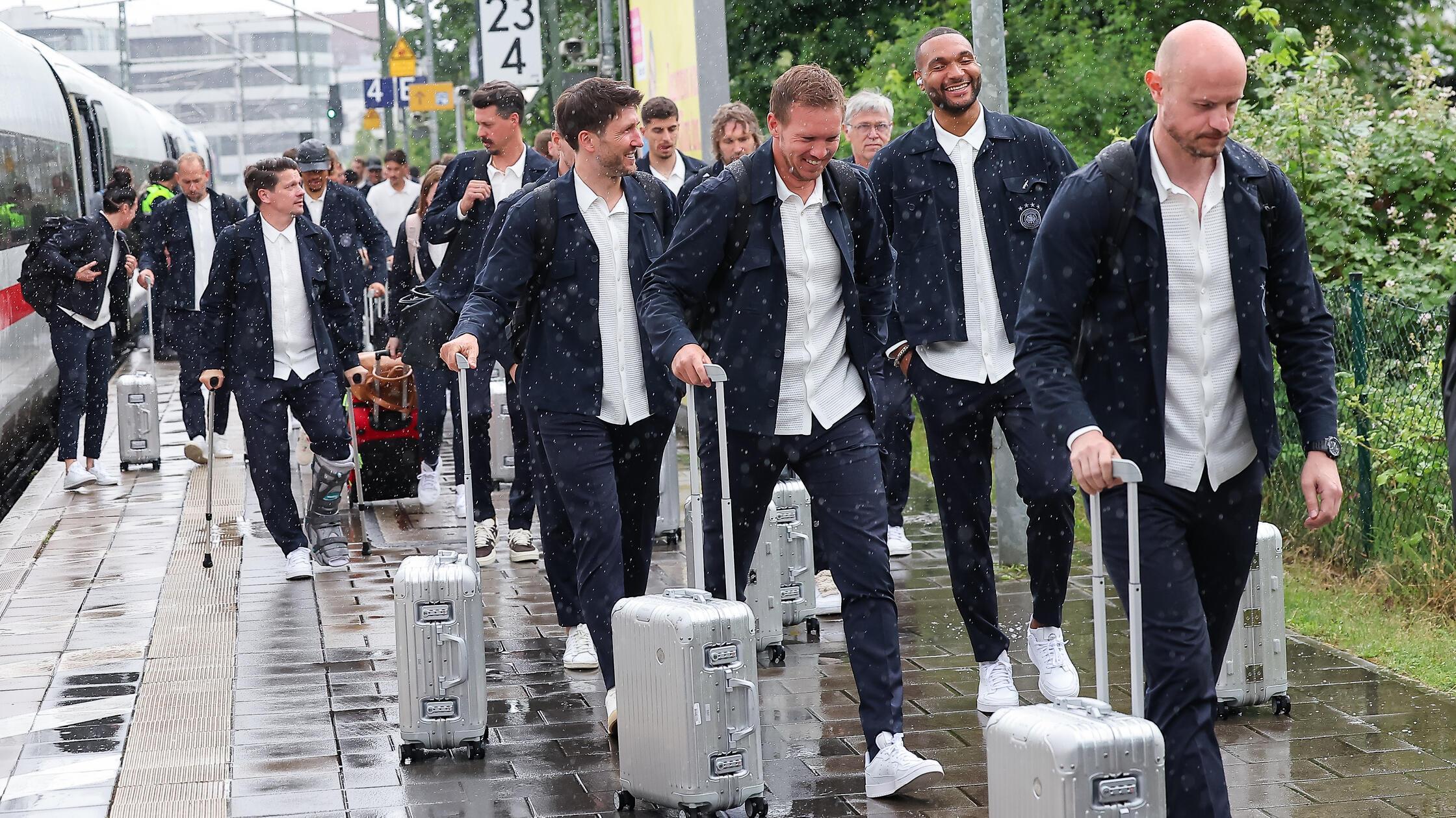 urn:newsml:dpa.com:20090101:240531-911-015501