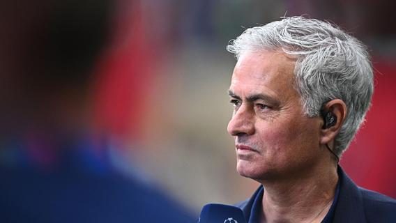 José Mourinho wird Trainer bei Fenerbahce