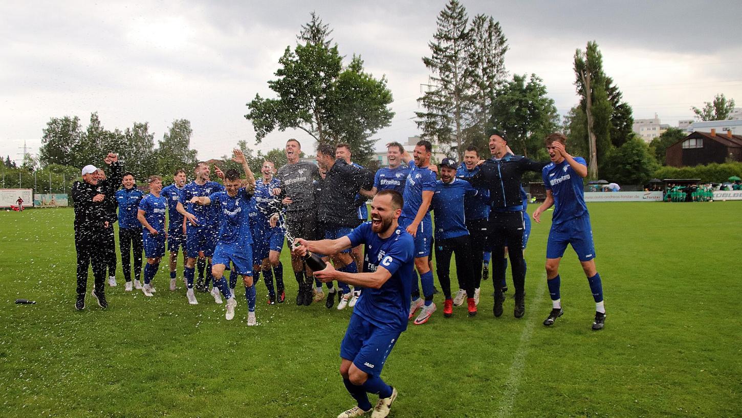 Der TV Parsberg gewinnt in der Relegation gegen Weiden-Ost mit 3:1 und ...