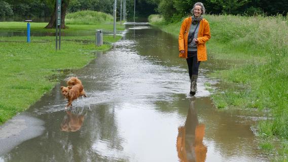Auch in Fürth stieg noch der Hochwasserpegel: Hier sind die Bilder vom Montag