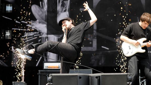 Auf der Utopia Stage performten am Samstag als zweite Band die Leoniden.