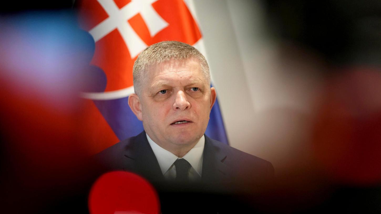 Der slowakische Ministerpräsident Robert Fico will Sanktionen gegen Russland nicht mehr zustimmen. Der slowakische Ministerpräsident Robert Fico will Sanktionen gegen Russland nicht mehr zustimmen.