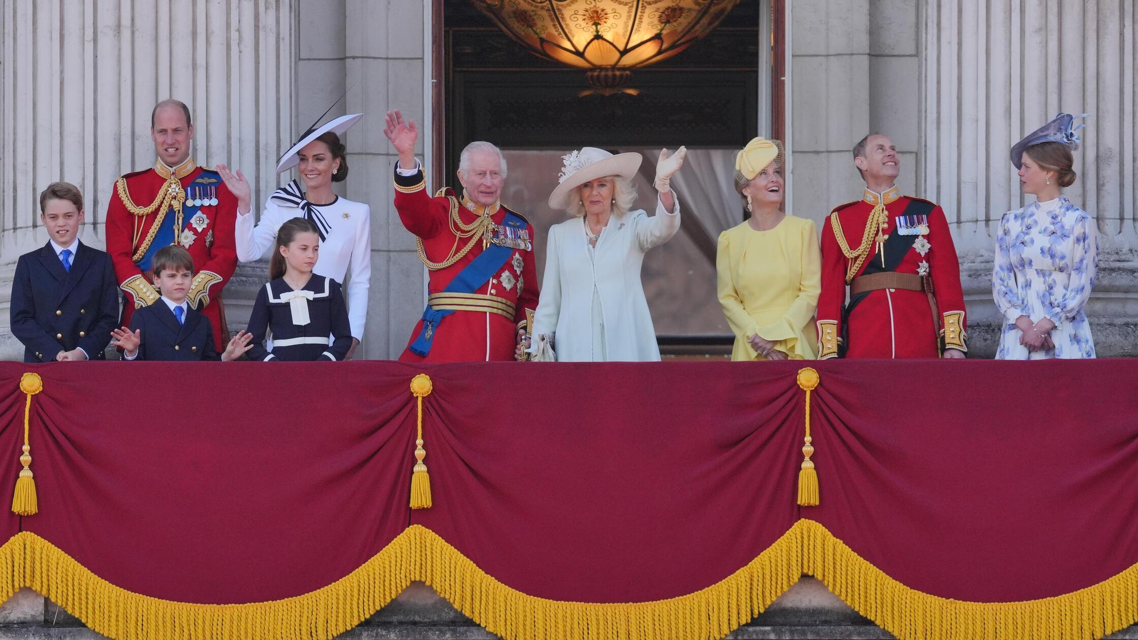 urn:newsml:dpa.com:20090101:240615-99-408159