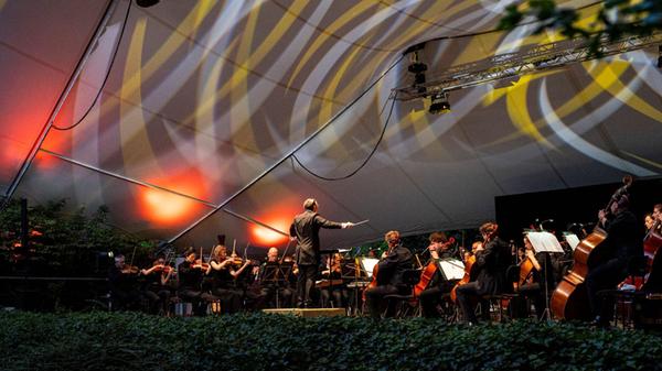 Sommer im Serenadenhof der Nürnberger Symphoniker