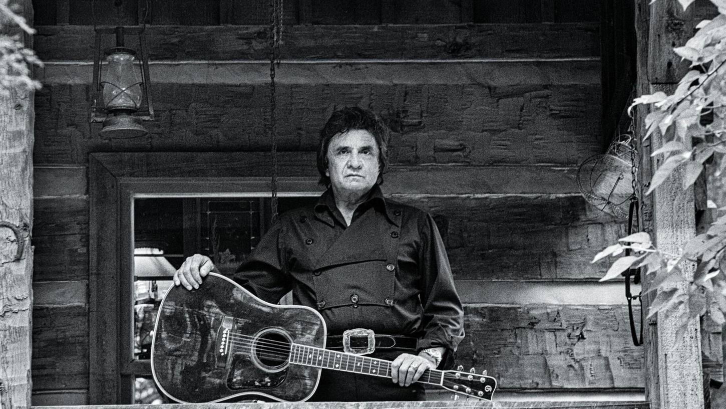 Der US-amerikanische Country-Sänger und Songschreiber Johnny Cash starb am 12. September 2003.