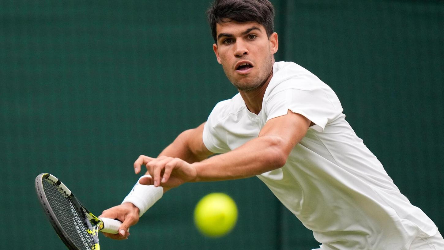 Bleibt in Wimbledon ohne Satzverlust: Carlos Alcaraz.