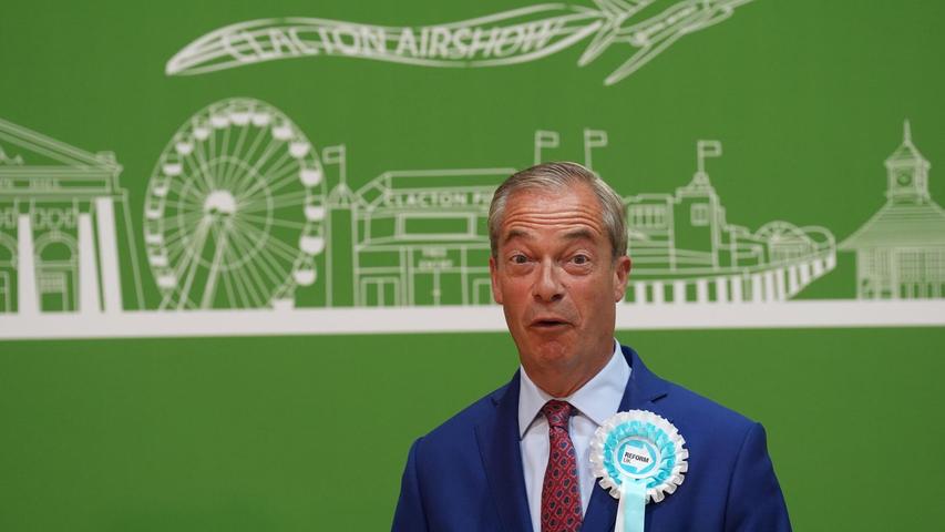 Rechtspopulist Nigel Farage zieht erstmals ins Parlament ein.