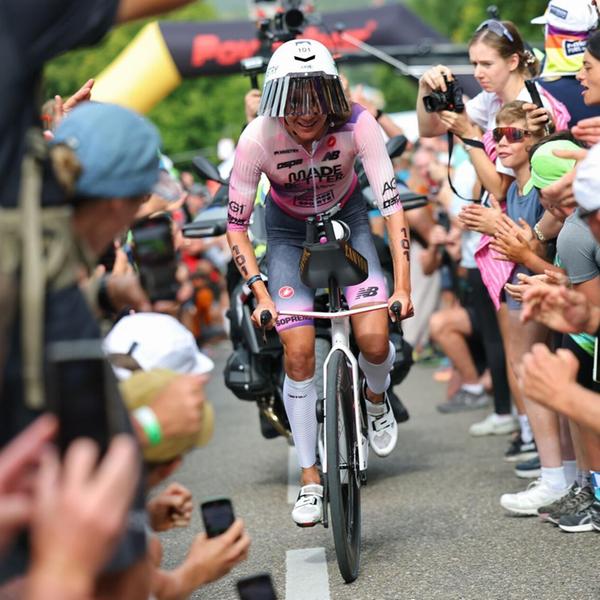 Triathlon: Challenge, Ironman (3,86 km Schwimmen,