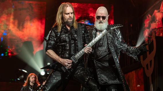 Uriah Heep, Saxon und Judas Priest: Heavy Metal-Urgesteine begeistern ausverkaufte Arena in Nürnberg