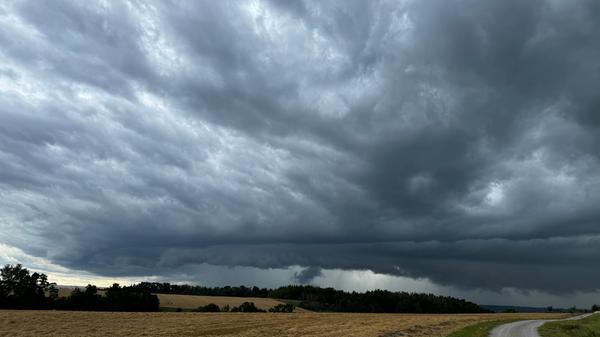 Gewitter-Superzelle über Ansbach