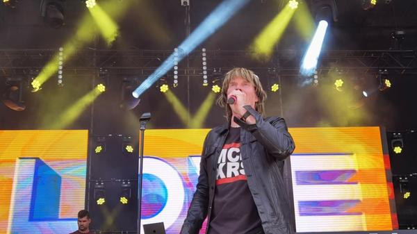 Auch in diesem Jahr wurde wieder der Ballermann quasi direkt an den Airport Nürnberg geholt. Hier kommen die besten Bilder der Super Sommer Sause 2024!