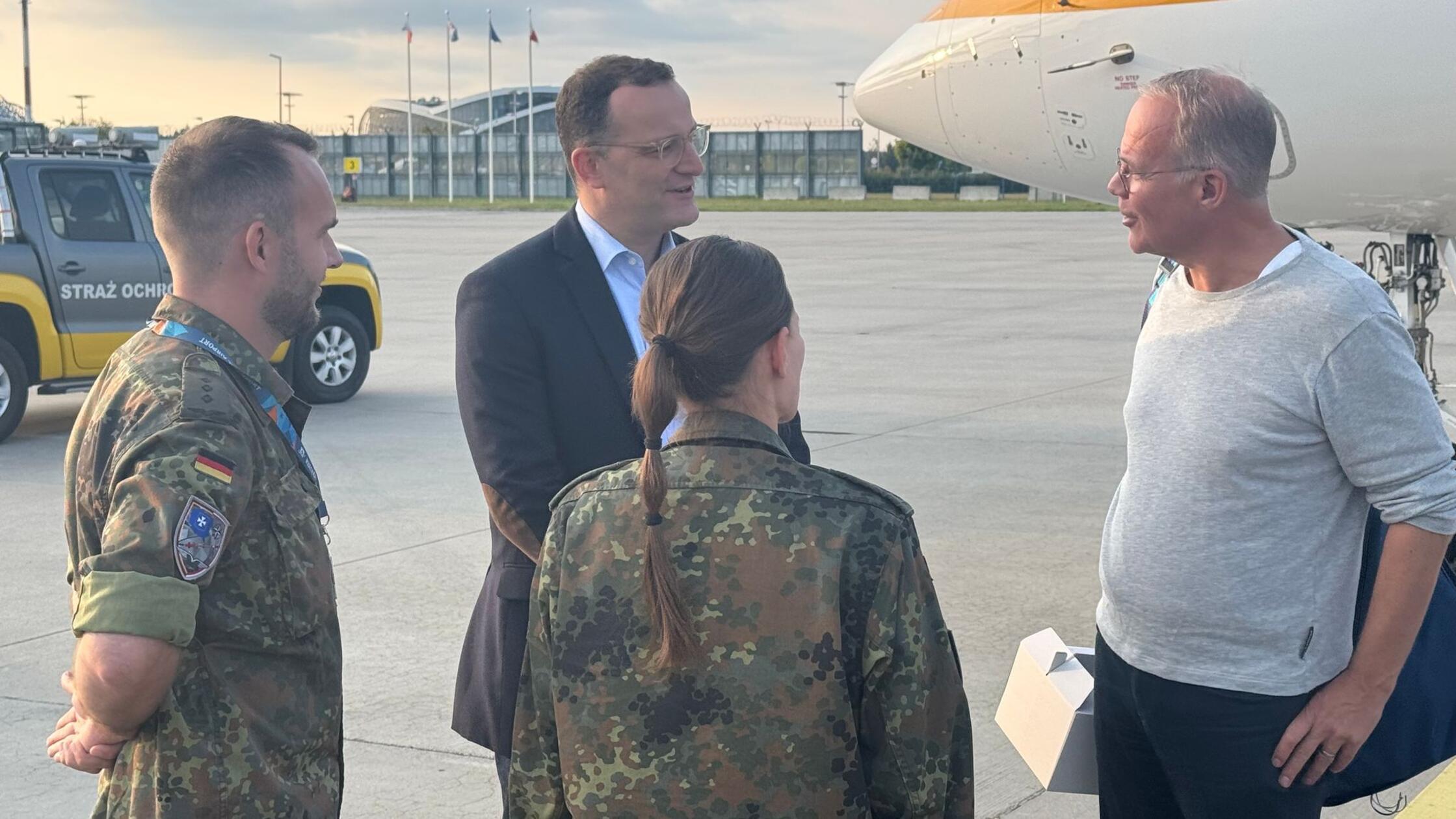 Spahn und Miersch überraschend für gemeinsamen Solidaritätsbesuch in der Ukraine