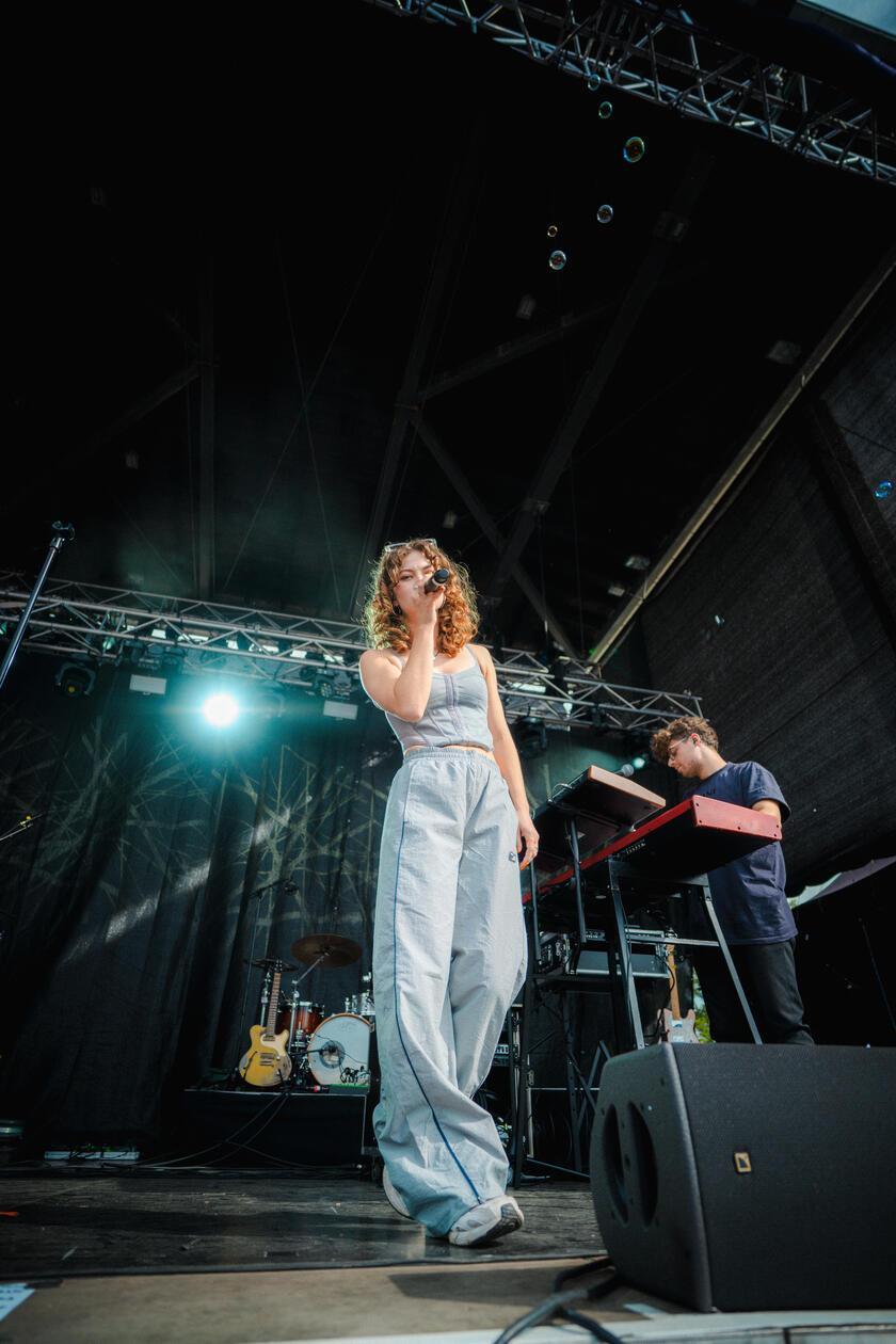 Luana und andere lokale Künstler spielen am Samstag, 20. Juli, auf dem Hasenbuckfest. Neben musikalischer Unterhaltung gibt es auf dem Südtiroler Platz von 15 bis 22 Uhr Essen, Getränke und andere Stände.