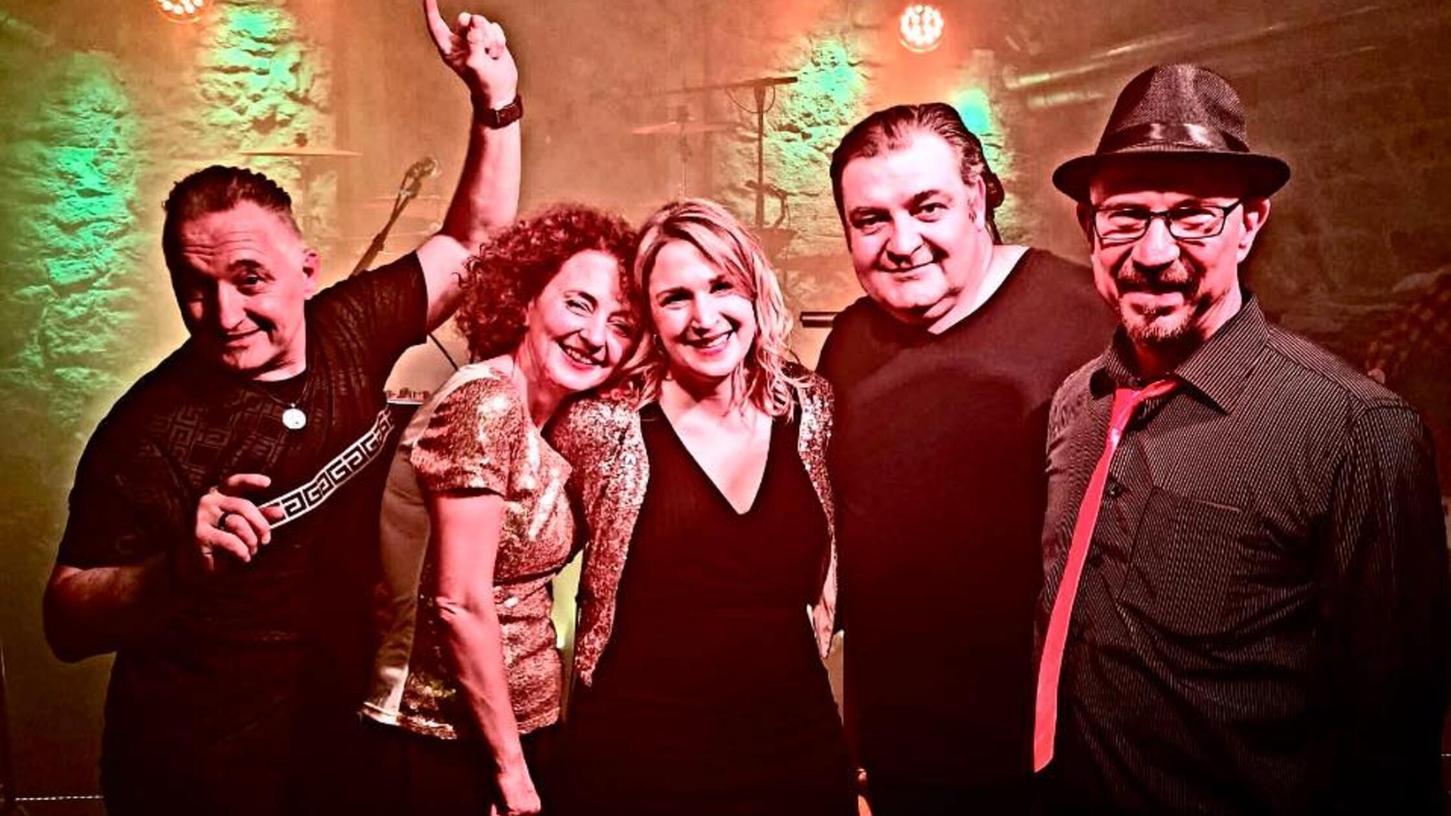 Live bei „Rock an der Lok 2024“: Die Weißenburger Band DieMenz spielt am Samstag, 27. Juli, am Spielplatz bei der Denkmalslok in Treuchtlingen. Live bei „Rock an der Lok 2024“: Die Weißenburger Band DieMenz spielt am Samstag, 27. Juli, am Spielplatz bei der Denkmalslok in Treuchtlingen.