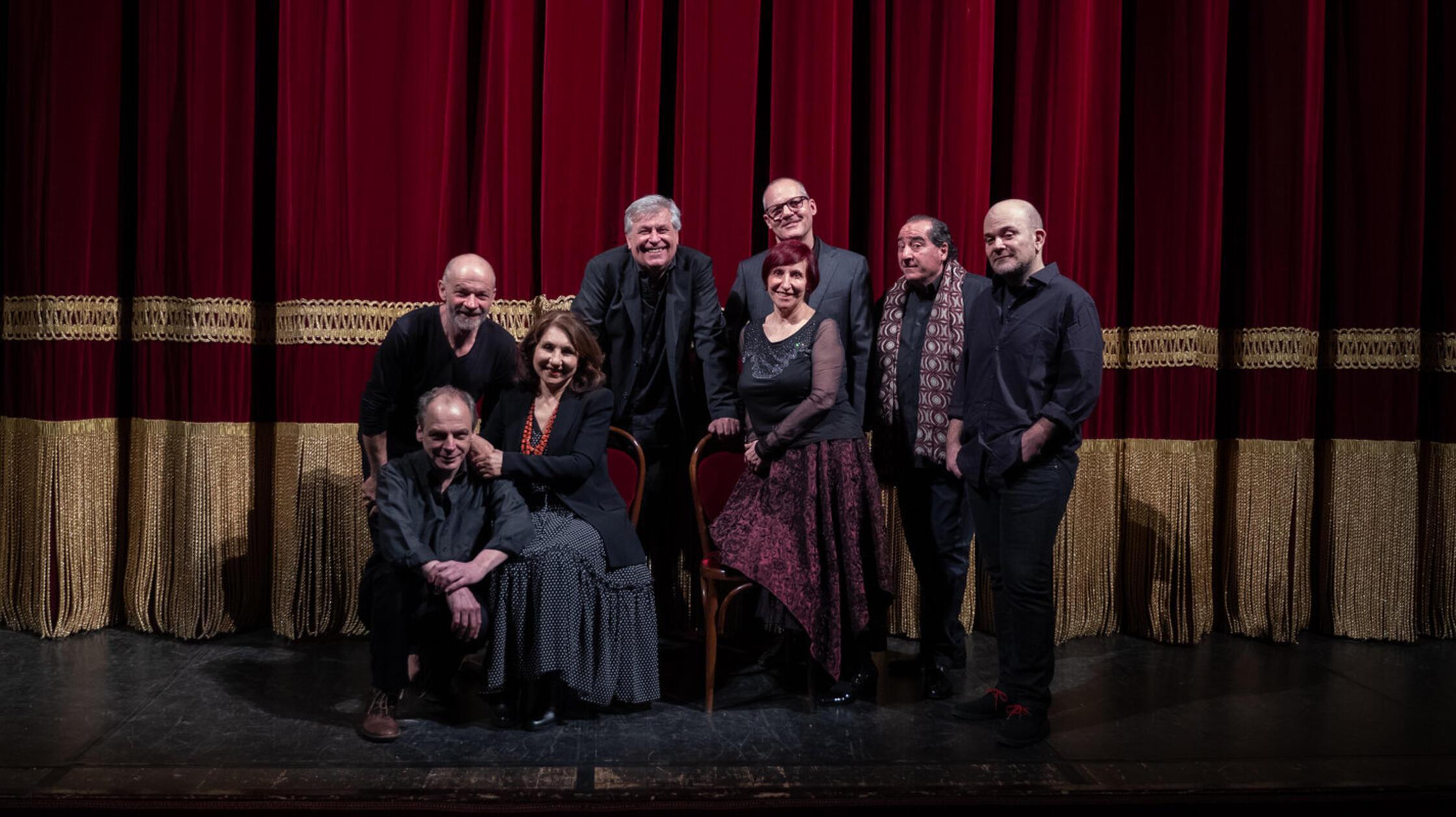 Unter dem Namen Bella Ciao vereinen sich die renommiertesten Folk- und Weltmusik-Acts Italiens. Bella Ciao gastieren am Sonntag, 27. Juli, in St. Katharina. Beginn: 18.30 Uhr.