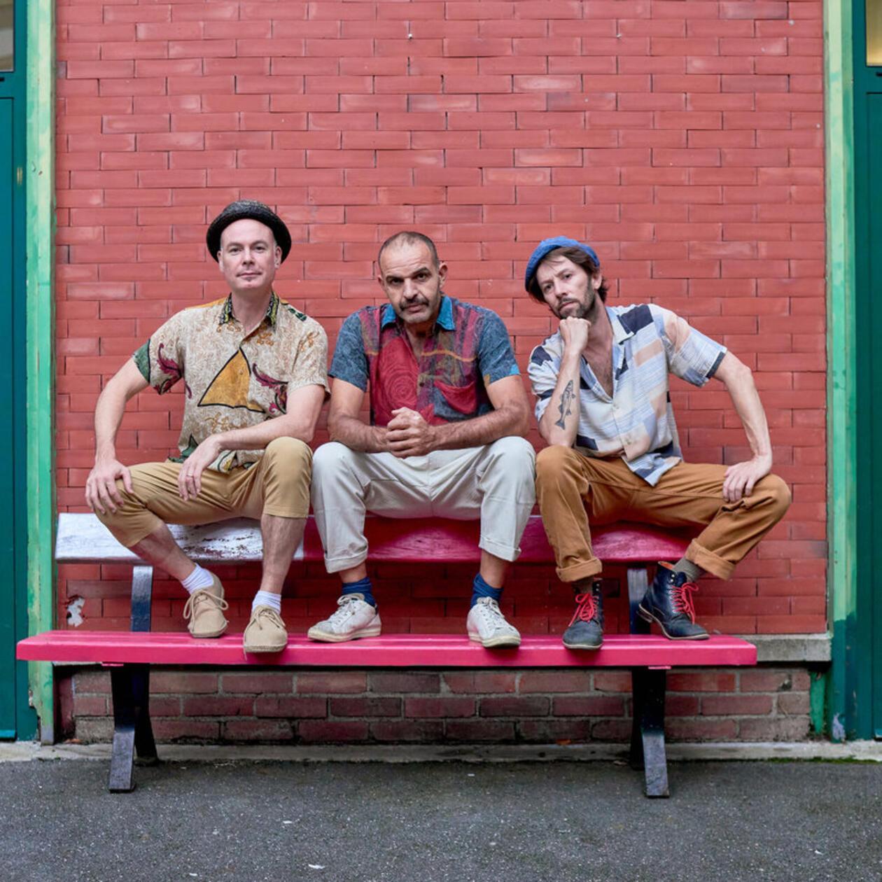 Fanfara Station präsentieren Elektro-Beats, Bläsersound und nordafrikanische Rhythmen. Am Sonntag, 28. Juli, sind die drei Musiker auf der Insel Schütt in Aktion. Beginn: 19.15 Uhr.